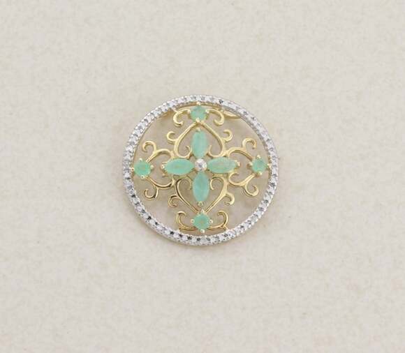 Unbranded Jewelry - 18k Pendant Only Gold Over Sterling Silver Natural Emerald Pendant 1" Round